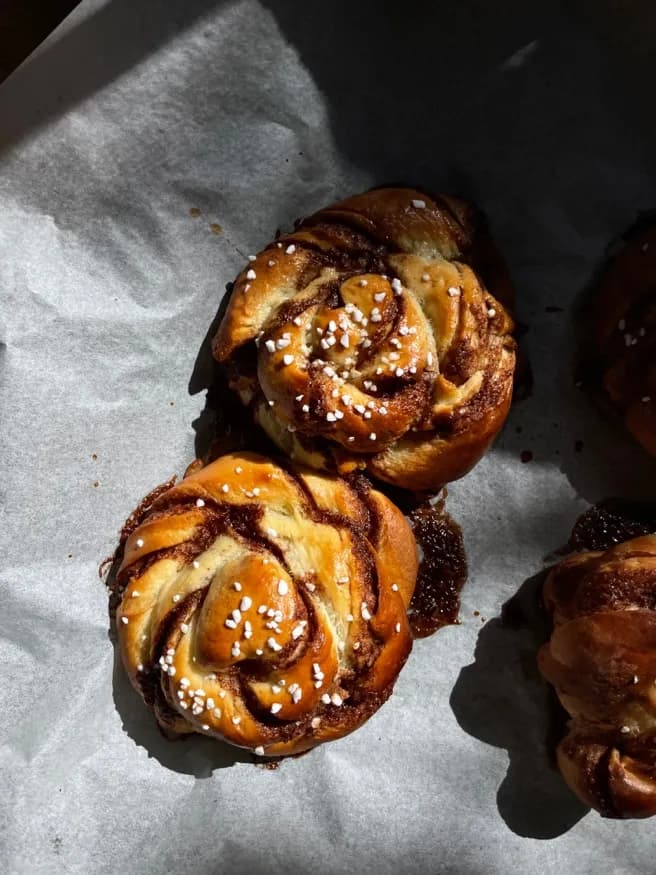 Коричные узелки